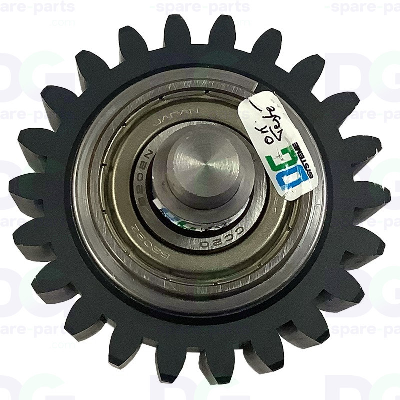 M400405 - Roll shaft middle gear-S