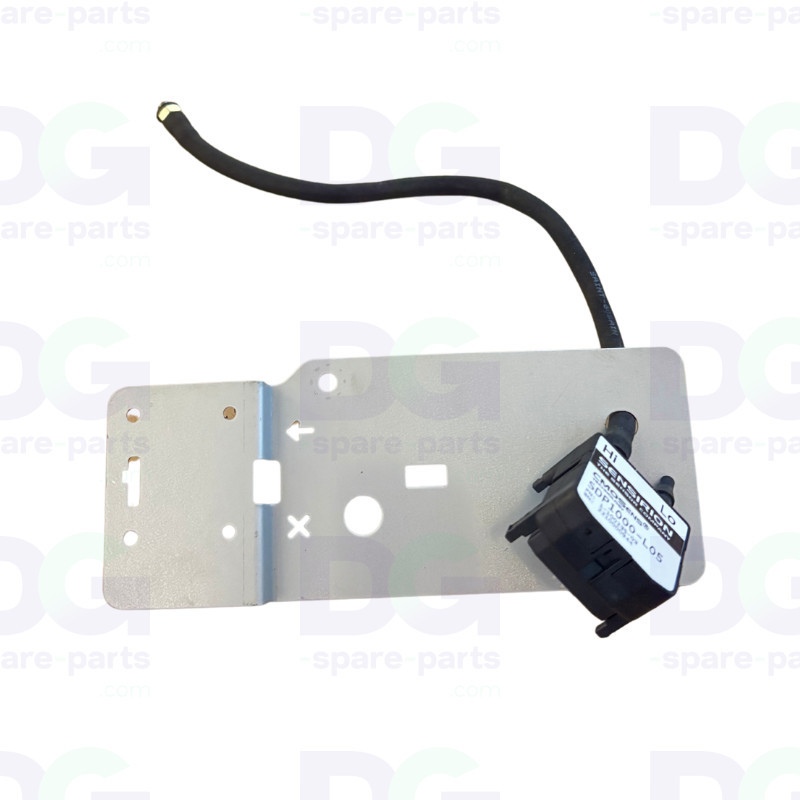 B4H70-67140 - Pressure sensor and valve w/o cover